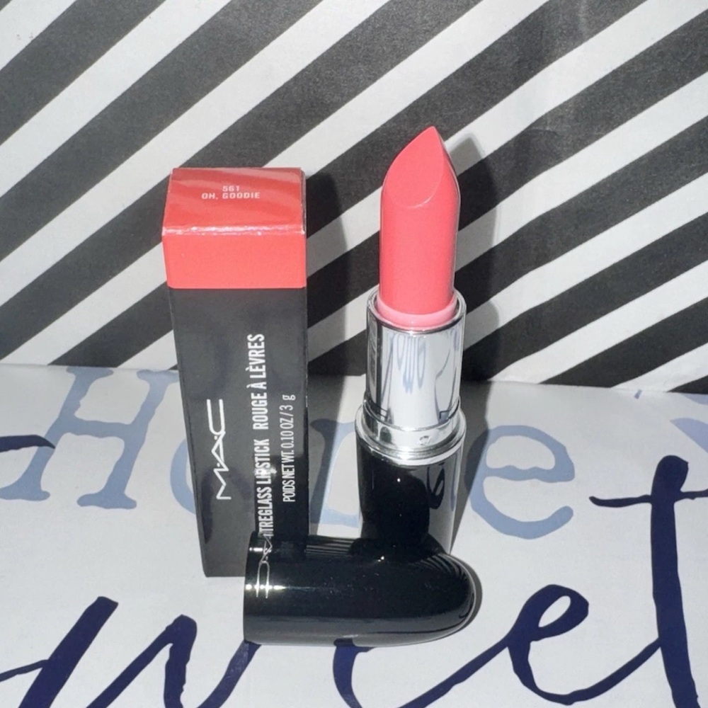 NIB NWT MAC Lustreglass Lipstick 561 Oh, Goodie Full Size